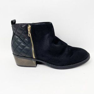 Steve Madden Womens Black Faux Suede Quilted Side Zip Bootie Size 7
